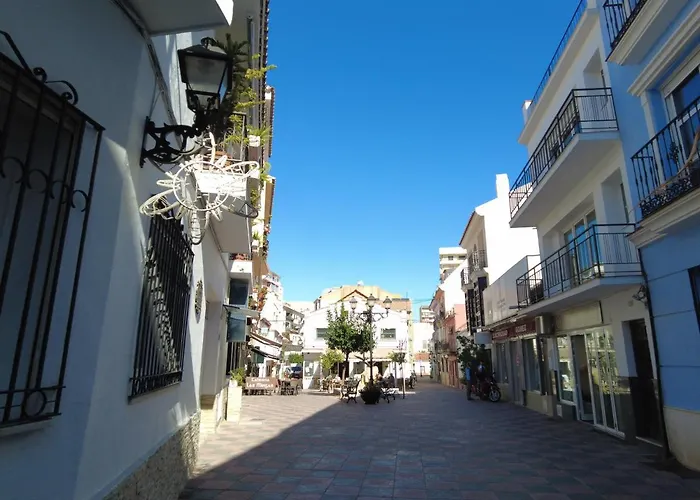 Centro 2 & Beach, By Casa De Sol Hr * 푸엔히롤라